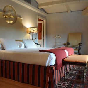 Suite met een Queen Size Bed